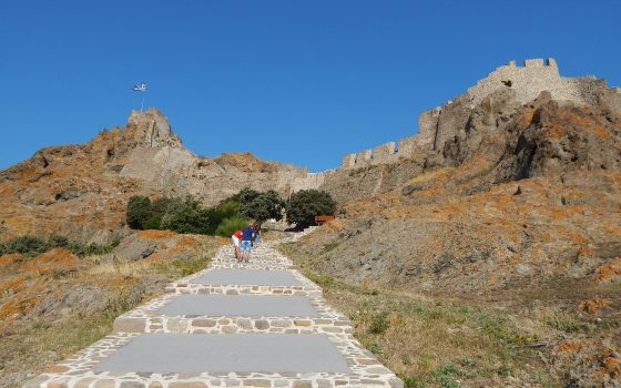 Çanakkale’den Limni Adası’na Nasıl Gidilir? Feribot, Fiyat ve Kapı Vizesi