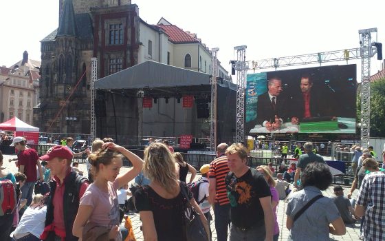 Prag Turist Tuzakları: Döviz Bürosundan Taksiye Dikkat Edilmesi Gereken 10 Şey