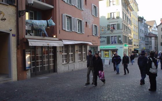 Zürih Konaklama Rehberi: Nerede Kalınır? Altstadt, Göl Kıyısı, Zürih West ve Bütçe İpuçları